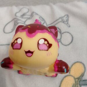 "Meemeows", Sundae Cat Figure Toy